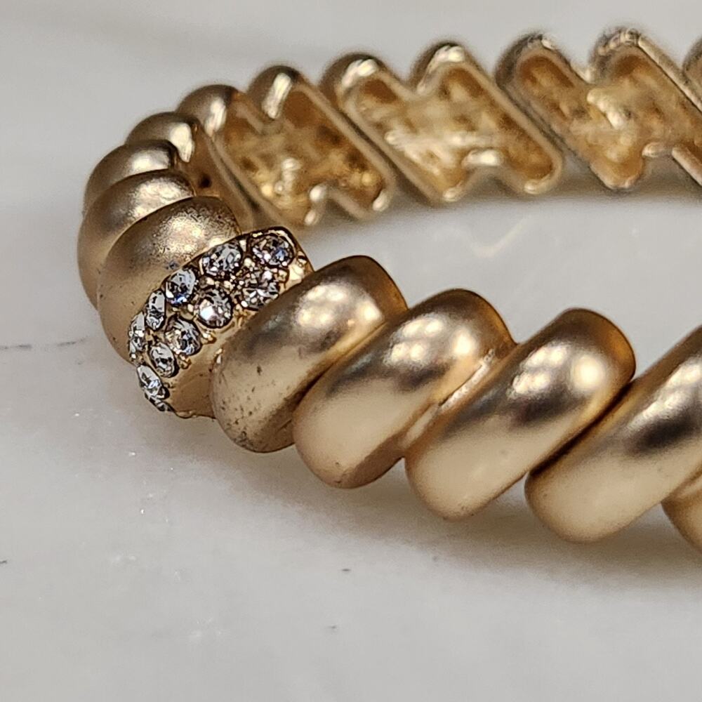 Vintage San Marco Style Bracelet Gold Tone Stretch